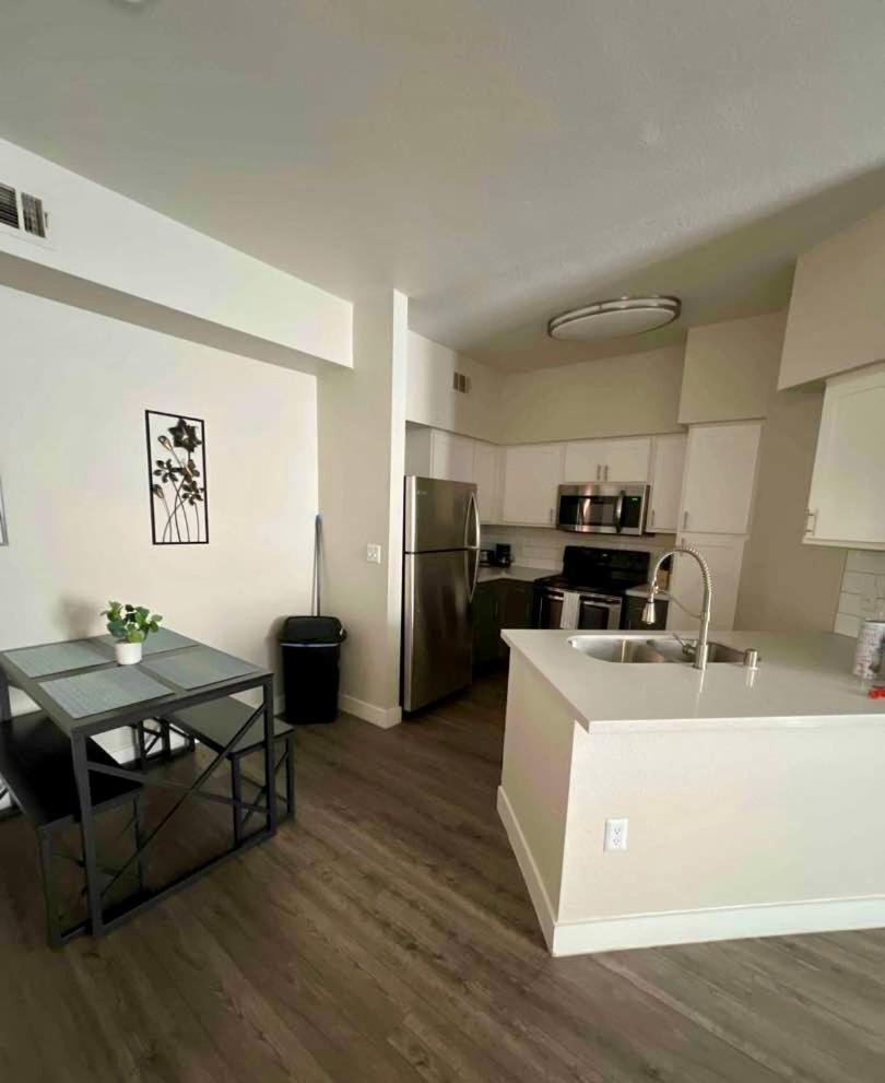Las Vegas Apartment Near The Strip المظهر الخارجي الصورة